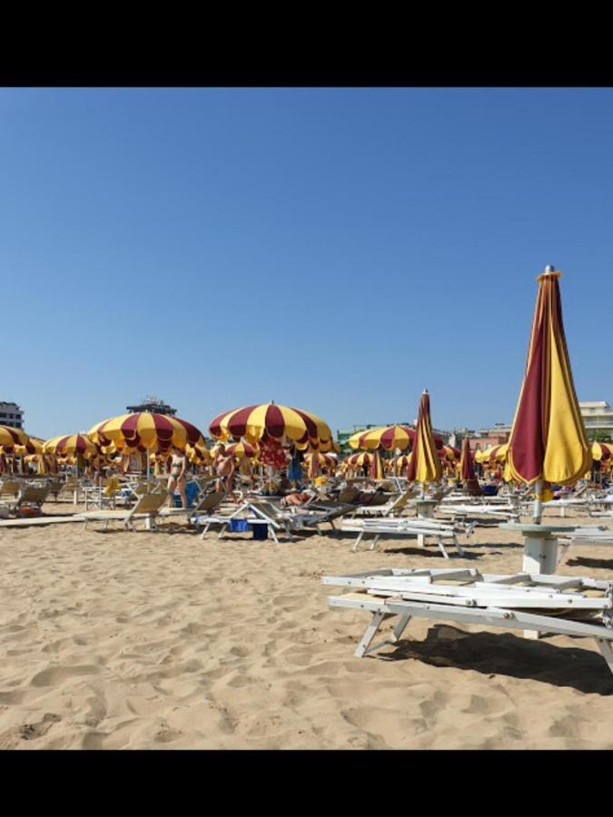 Hotel Paradiso Rimini Exterior photo